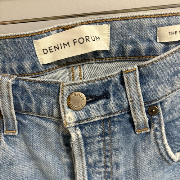 Aritzia - Denim Forum The Yoko High Rise Slim Jeans - Picture 3 of 9